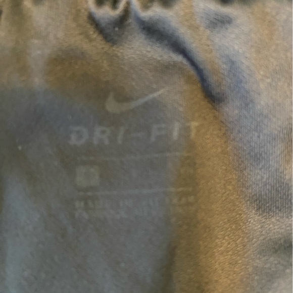 Nike Dry-fit shorts - Picture 3 of 3